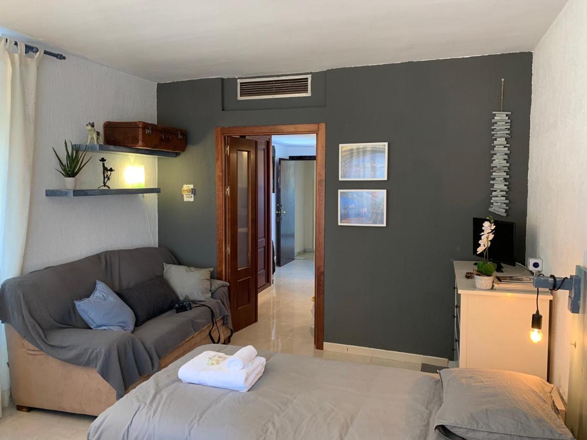 Apartamentos Rg Resitur Siviglia Esterno foto