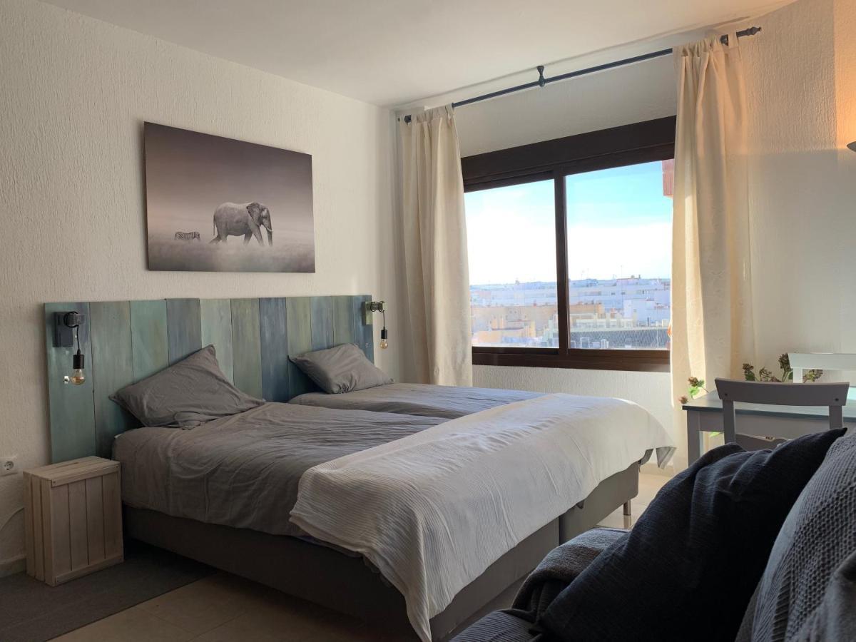 Apartamentos Rg Resitur Siviglia Esterno foto